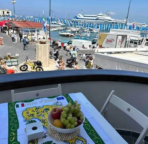 Nana Casa Hébergement de vacances *